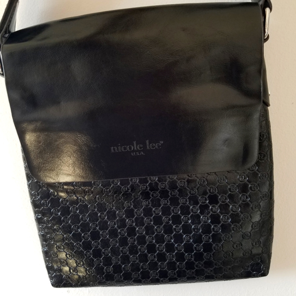 Unisex travel crossbody